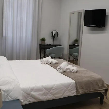 Ioletta House Apartment *