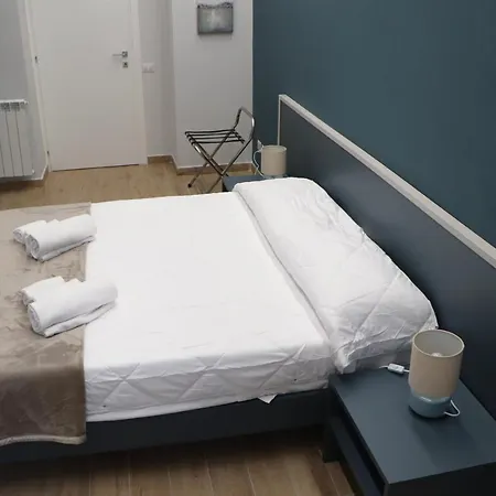 Ioletta House Apartment *