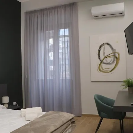 Ioletta House Apartment *