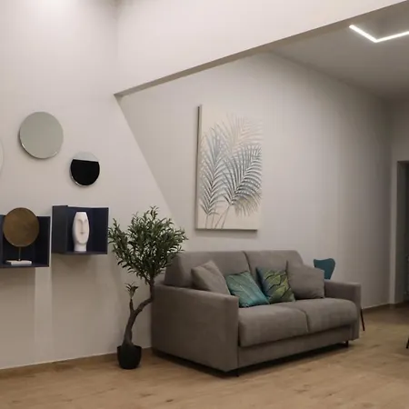 Ioletta House
