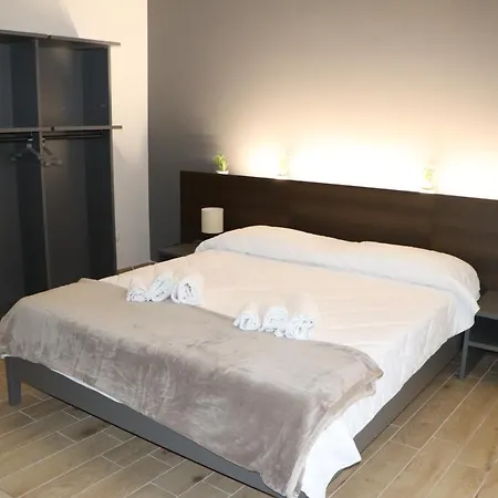 Ioletta House * カターニア