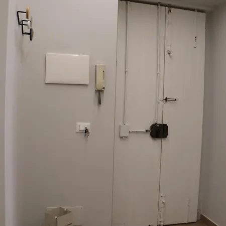 Ioletta House アパート カターニア