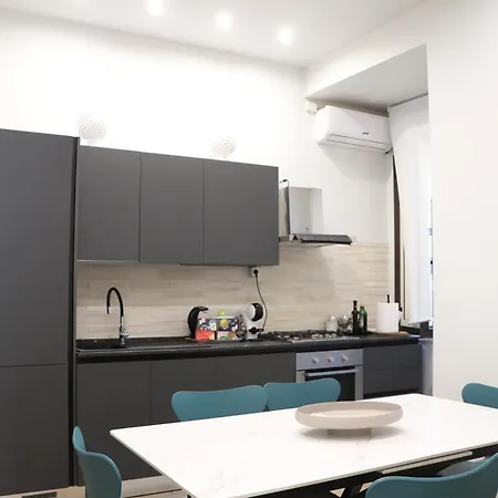 Ioletta House * カターニア