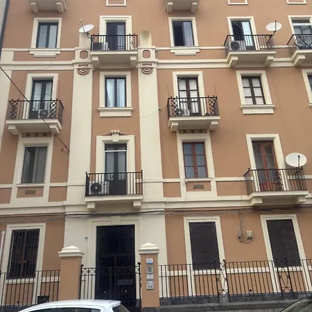 Ioletta House Appartement *