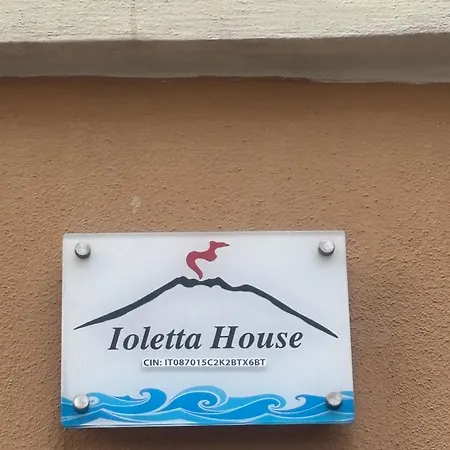 Ioletta House *
